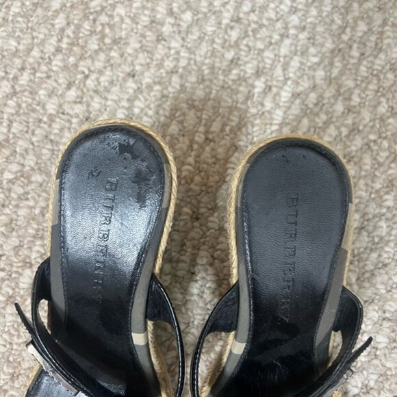Burberry Nova Check Plaid Wedge Espadrille Sandals Size 39 Black - Picture 4 of 10